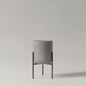 Maceta de Cemento con Patas de Metal 